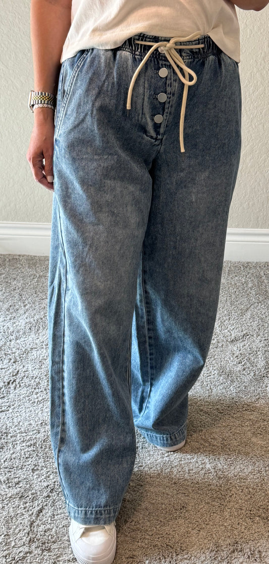 Street Flow Wide Leg Denim Pants