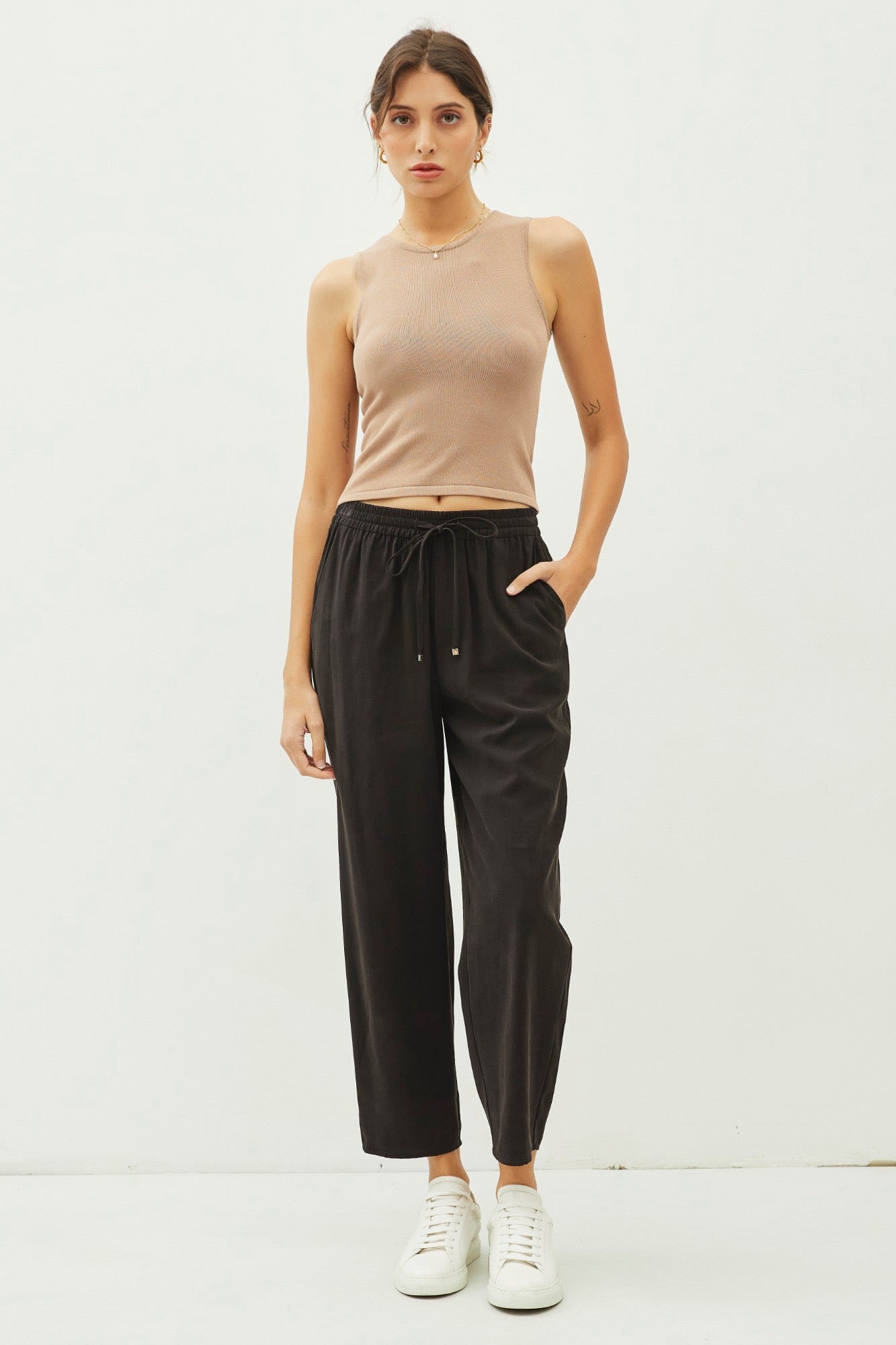 Drift High Rise Drawstring Ankle Pants