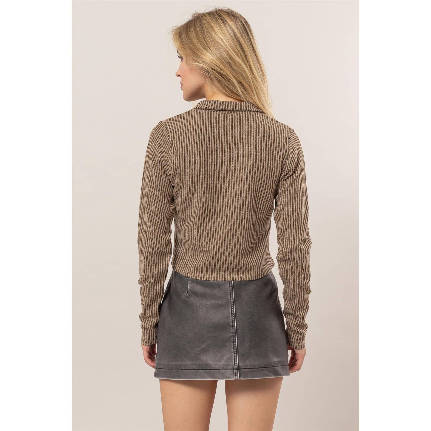 Mellow Striped Zip-Up Knit Top