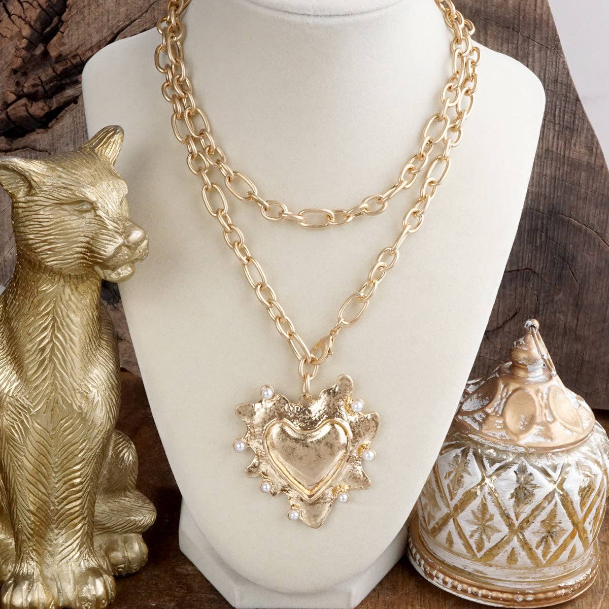 Spiky Heartbound Muse – Long Heart Necklace in Gold & Pearls