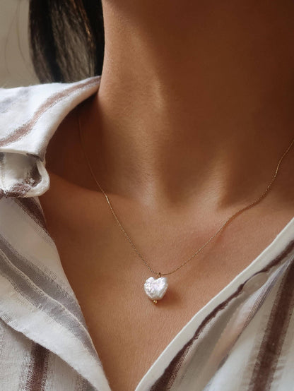 Freshwater Pearl Heart Gold Necklace