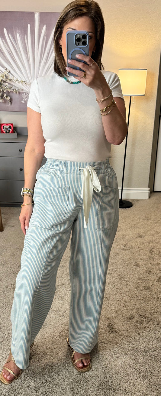 Dazed Striped Wide Leg Cropped Pants