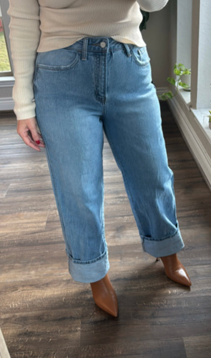 Gabby High Rise Cuffed Baggy Straight Jean