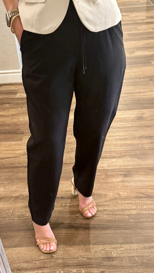 Drift High Rise Drawstring Ankle Pants