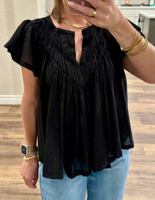 Elle Flutter Sleeve Blouse