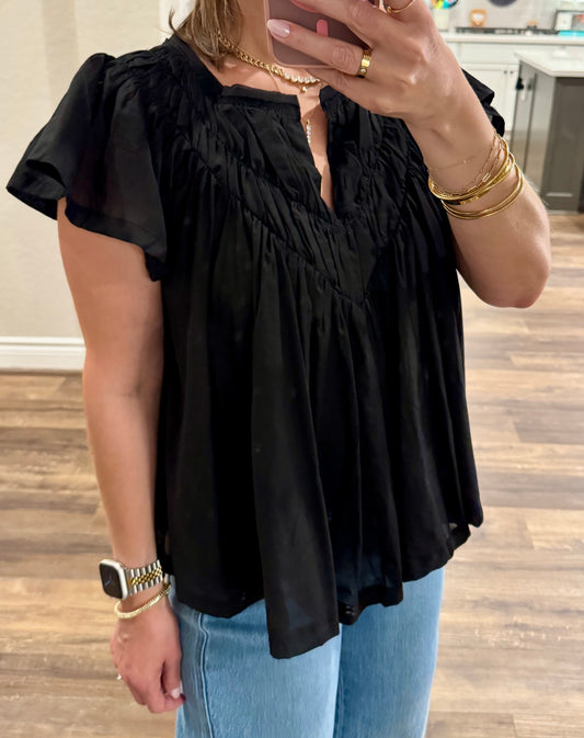 Elle Flutter Sleeve Blouse