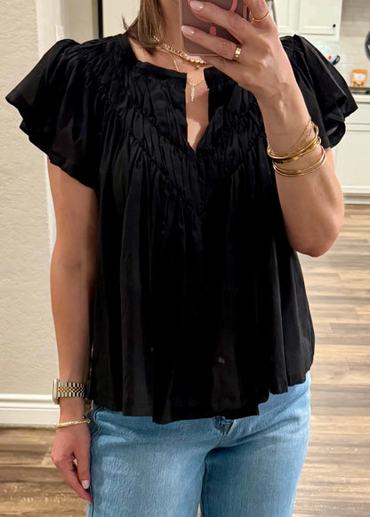 Elle Flutter Sleeve Blouse