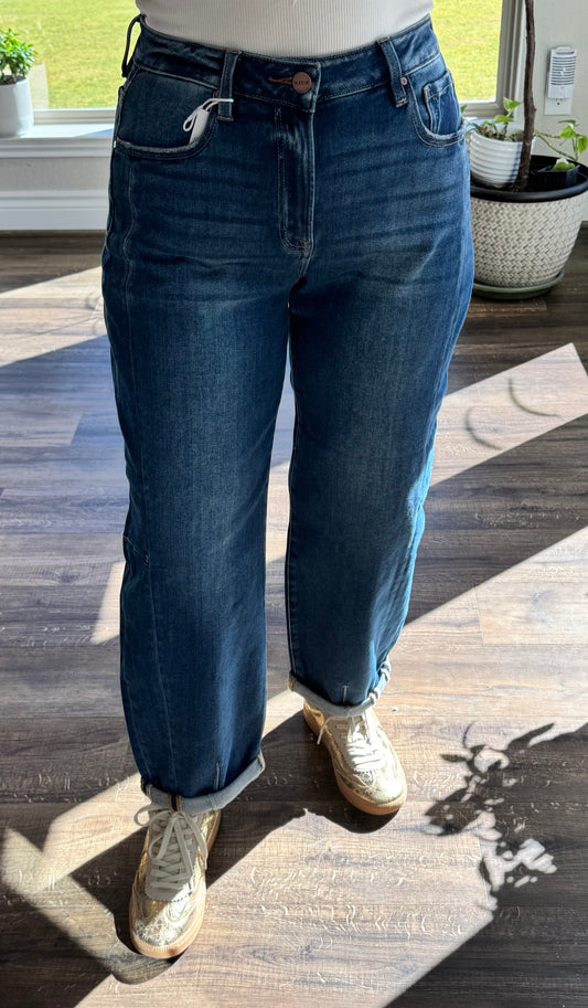 Easy High Rise Barrel Jeans