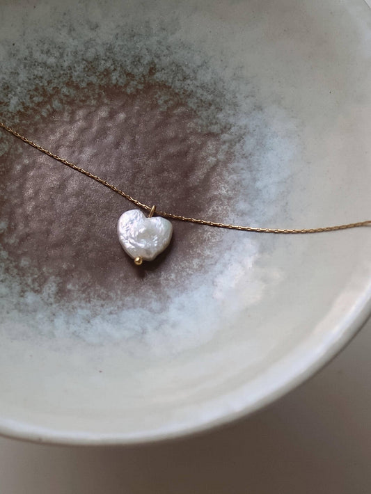 Freshwater Pearl Heart Gold Necklace
