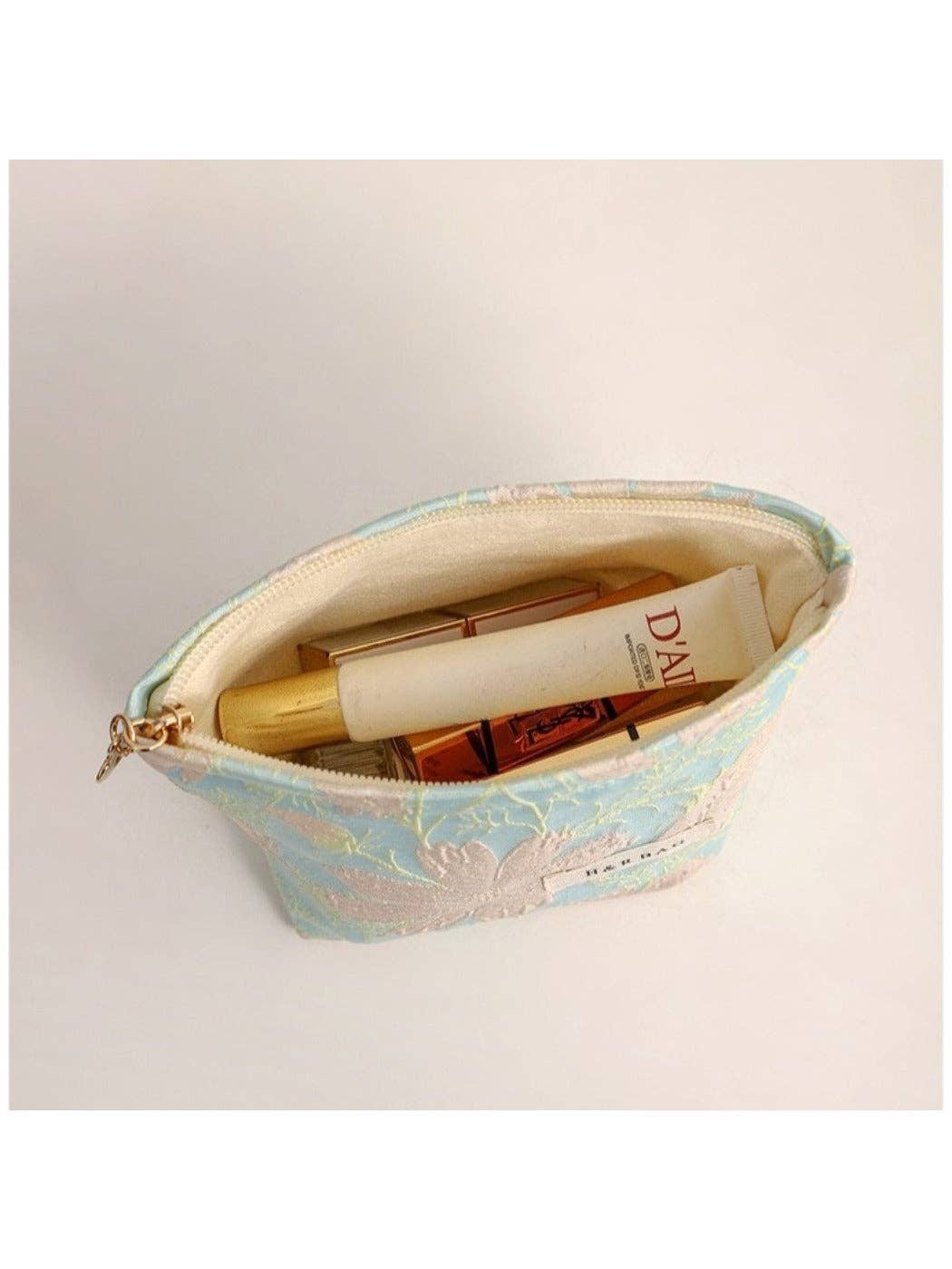 Elegant Cosmetic Bag with Floral Patterns